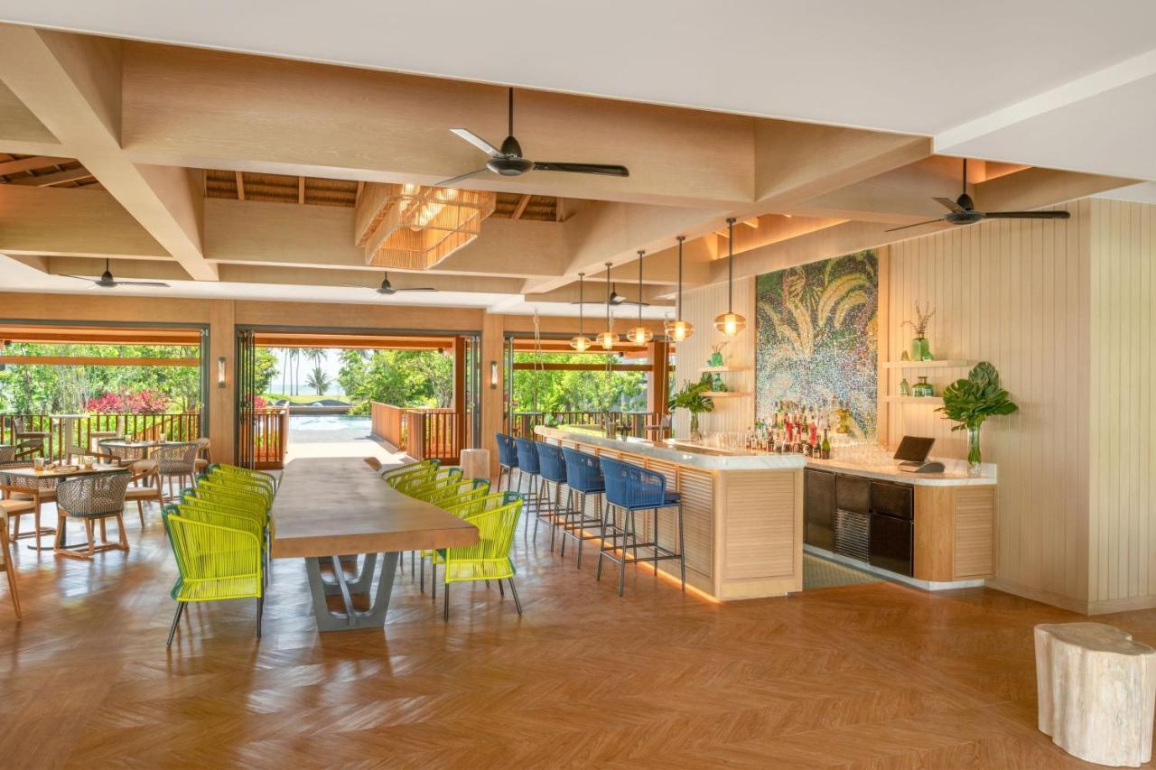 Jw Marriott Khao Lak Resort And Spa Bagian luar foto The interior of the lounge
