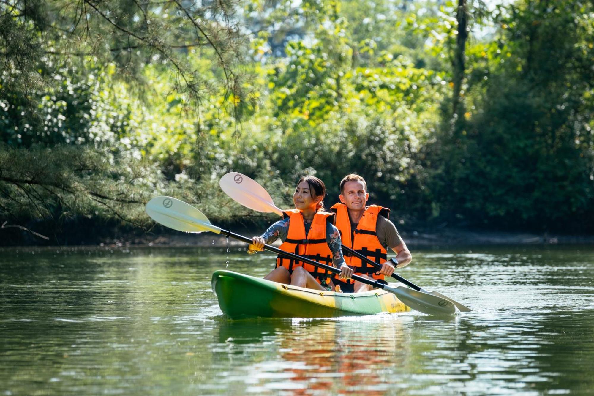 Jw Marriott Khao Lak Resort And Spa Bagian luar foto Kayaking in the Danube Delta