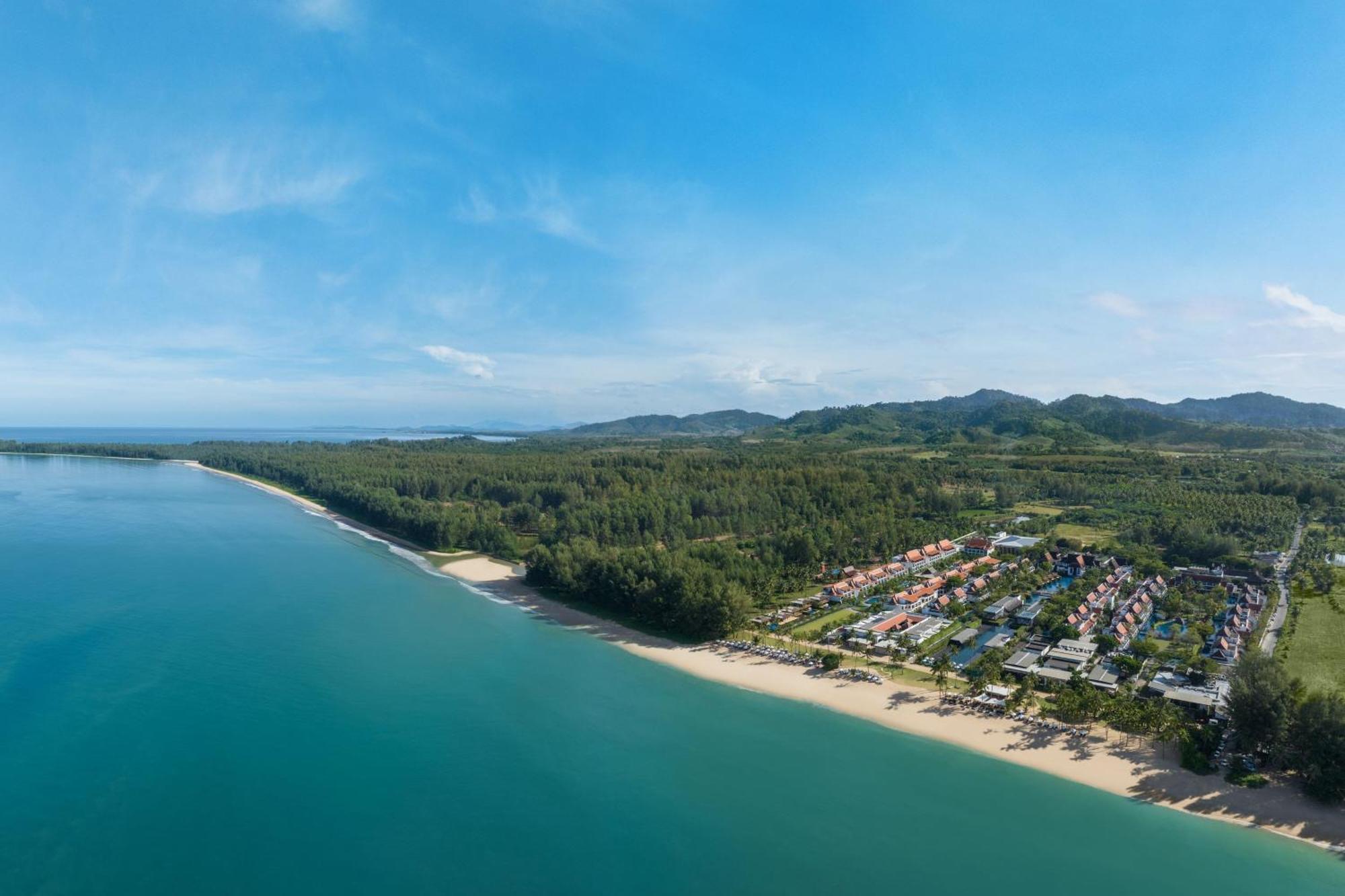 Jw Marriott Khao Lak Resort And Spa Bagian luar foto Aerial view of Hua Hin