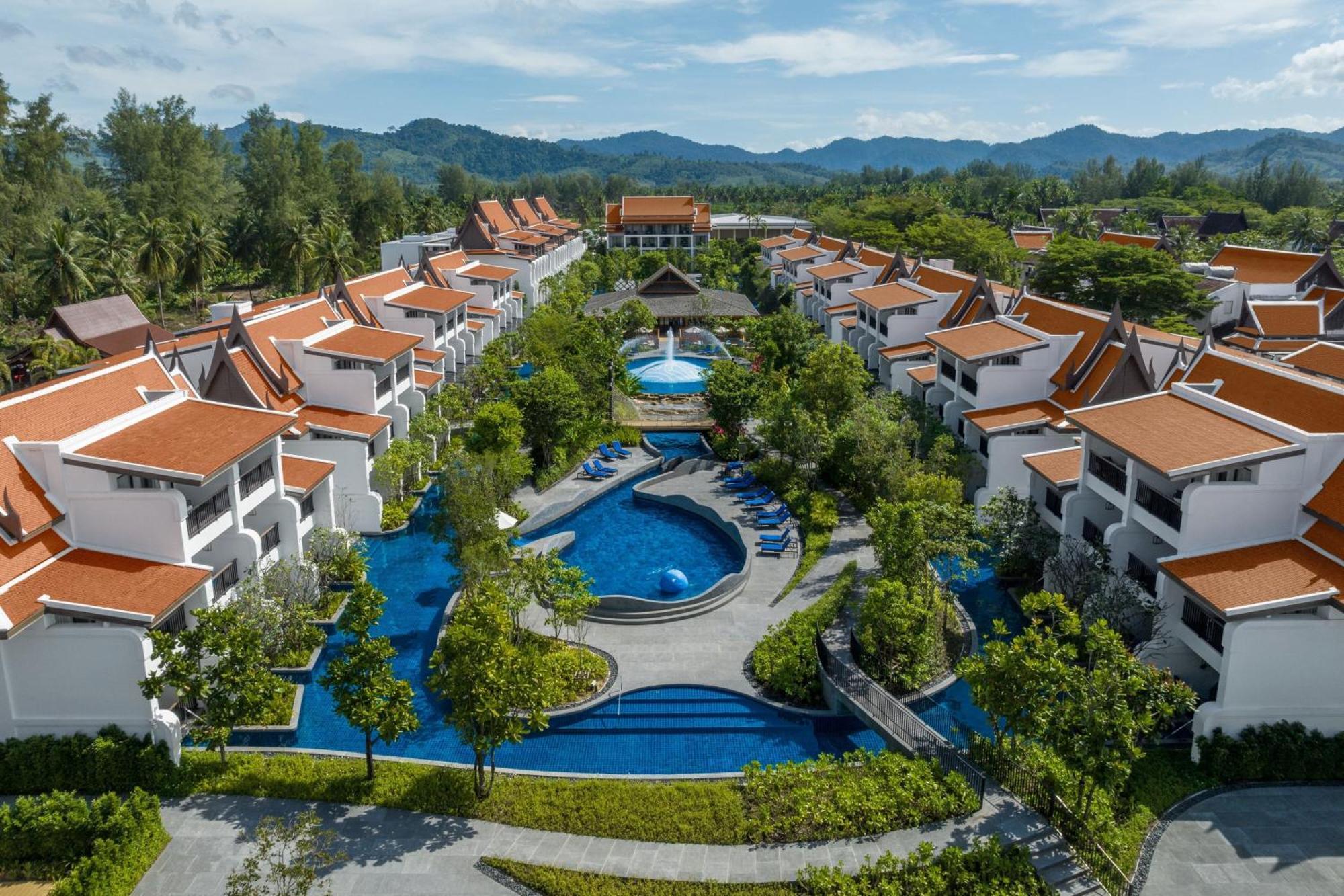 Jw Marriott Khao Lak Resort And Spa Bagian luar foto The Village, Hua Hin