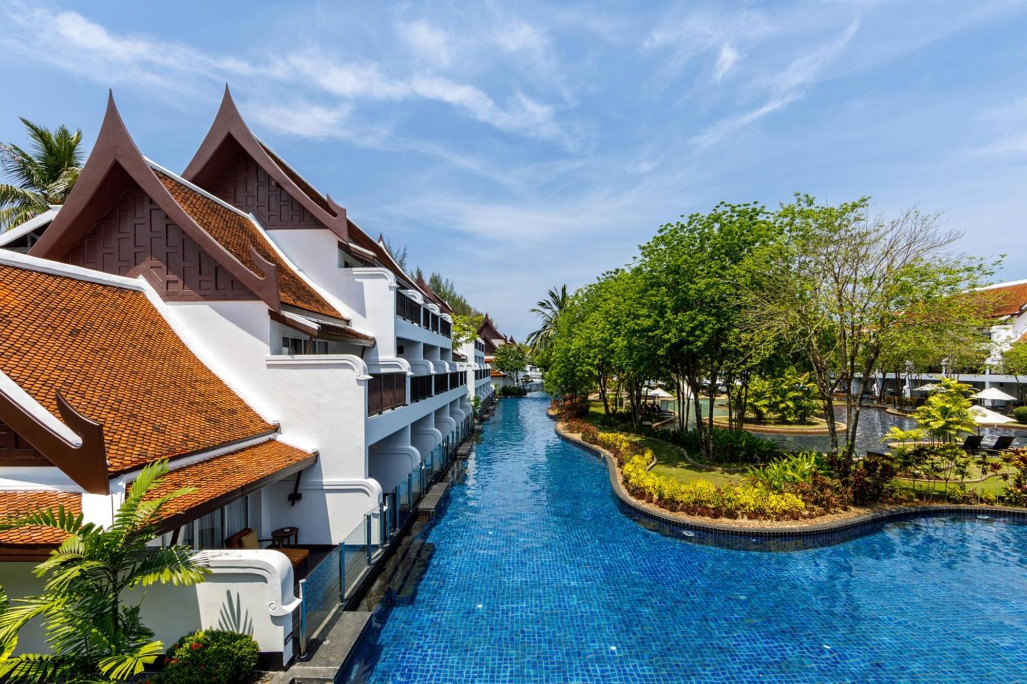 Jw Marriott Khao Lak Resort And Spa Bagian luar foto The Royal Paradise Hotel & Spa